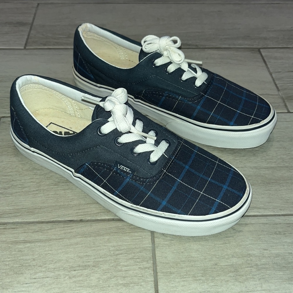 COPY - NWOT pair of navy blue plaid Vans